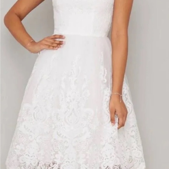 White lace dress! - Picture 4 of 5